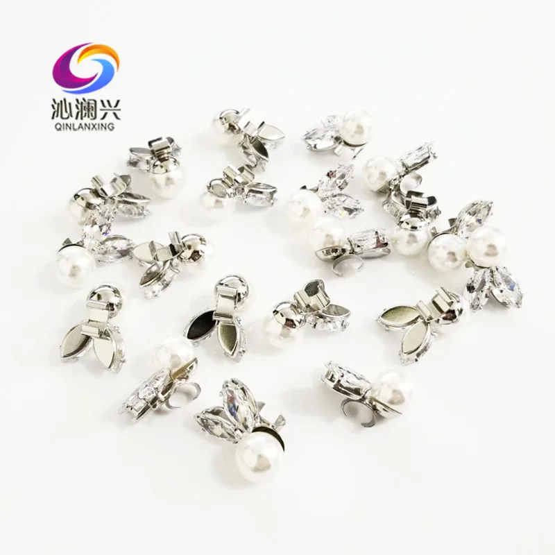 

5pcs/pack Lovely rabbit shape Super flash Zircon pearls claw rhinestones,diy/ High-grade jewelry accessory