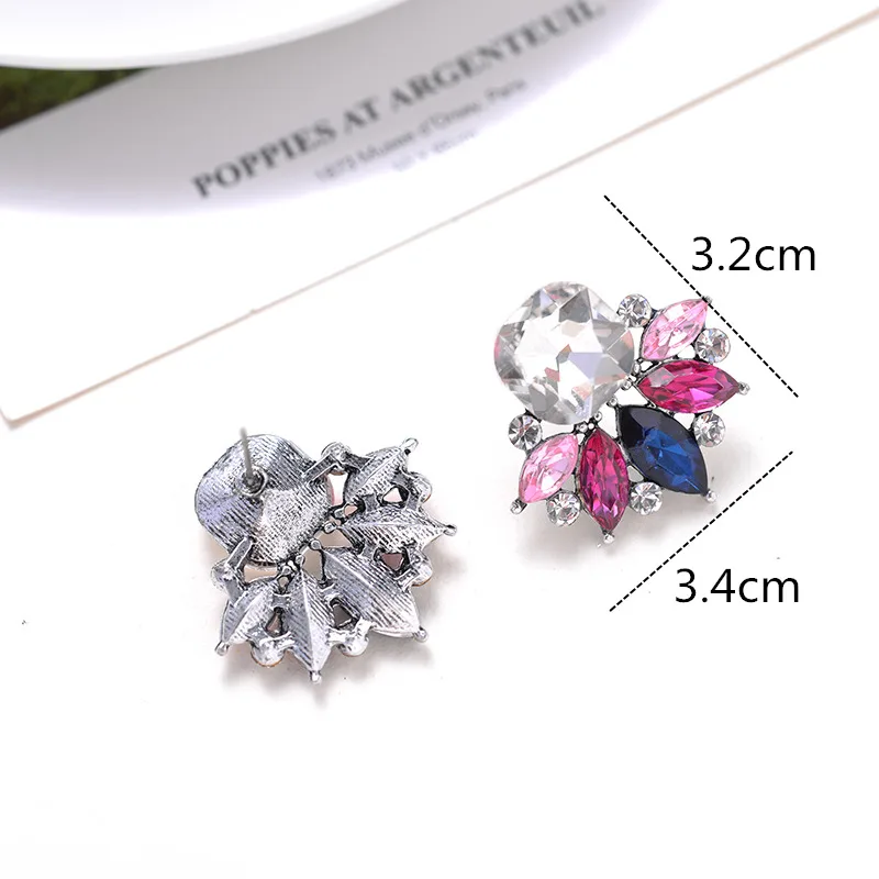 LUBOV Beautiful Multiple Colors Crystal Flower Stud Earrings Rhinestone Colorful Crystal Piercing Earrings Women Christmas Party