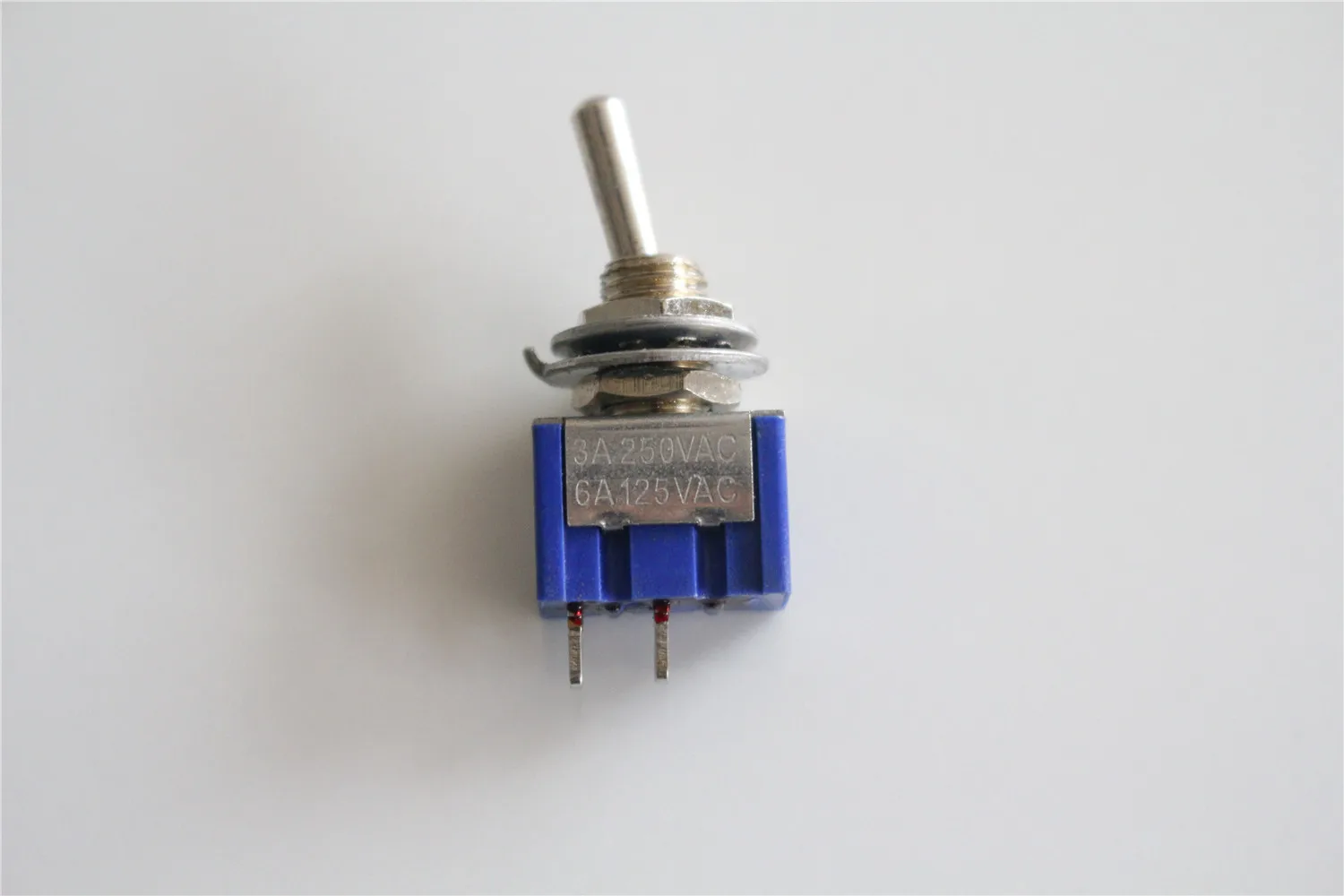 2 Pin SPST ON-OFF 2 Position 6A 250VAC Mini Toggle Switches MTS-101