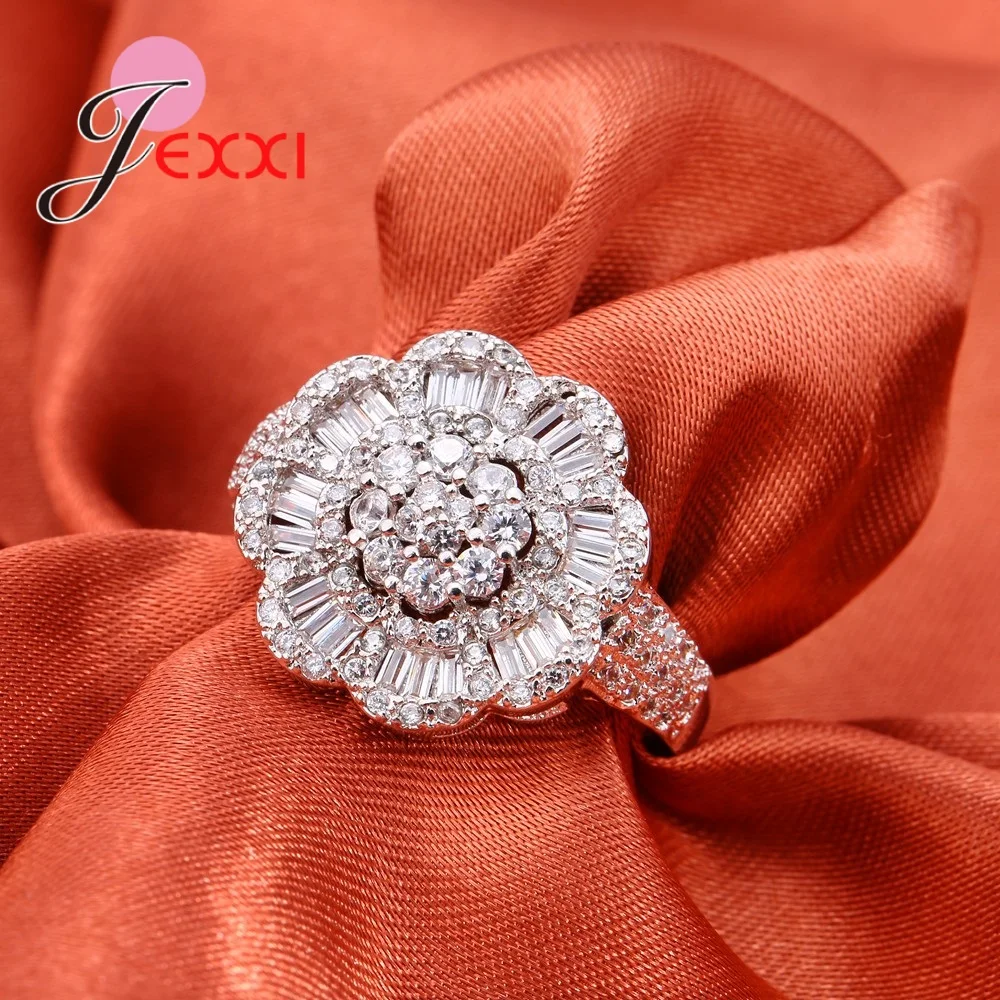 Anillos de flores brillantes exageradas para mujer, diamantes de imitación blancos completos, aguja de Plata de Ley 925, joyería nueva