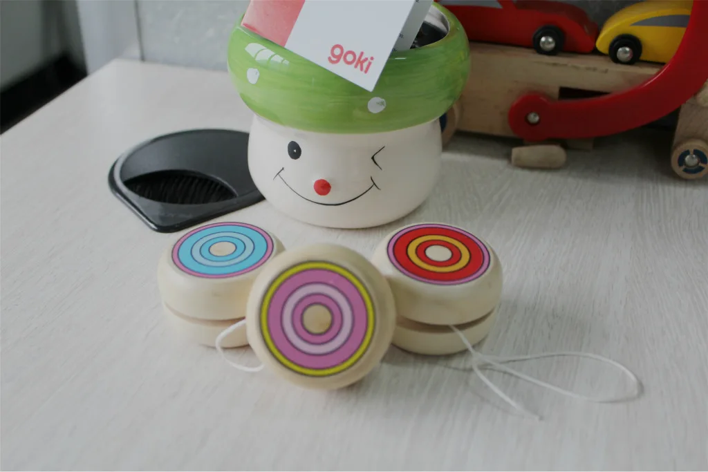 Wholesale wooden YOYO yo yo kids classic toys xmas gifts party favors kindergarten school carnival loot bag filler GYH S26