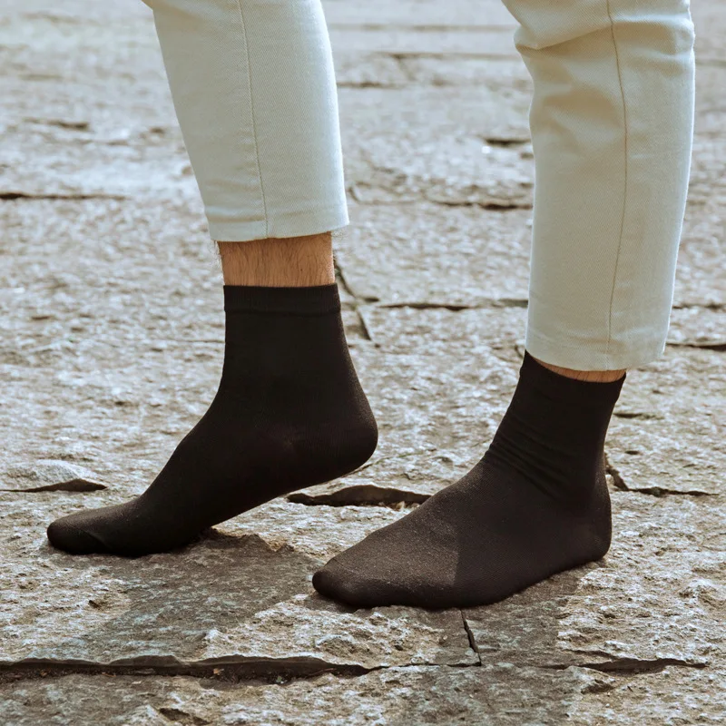 Calcetines de bambú de Color puro para hombre, medias transpirables sin olor, de marca, de vestir, de negocios, sin caja, 5 pares por lote