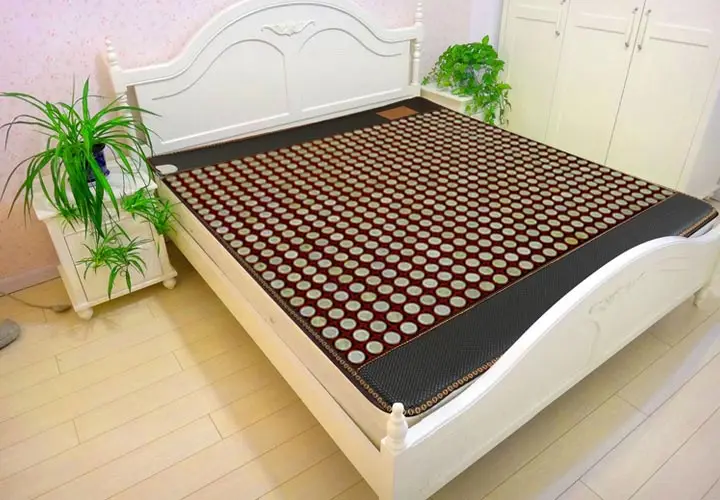 

Foldable NEW King size Korea heated mattress cover thermal infrared jade heating massage mattress Free Gift eye cover