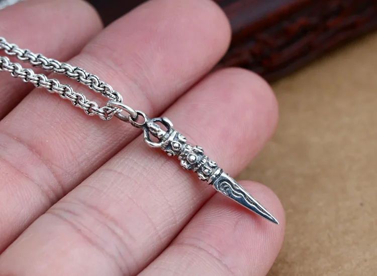 100% 925 Silver Tibetan Dorje Amulet Small Buddhist Vajra Dorje Charm Good Luck Pendant