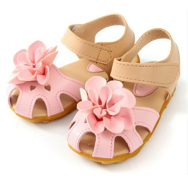 

2019 new spring summer Korean soft bottom large flower child baby toddler shoes Rome Princess Girls Floral sandals