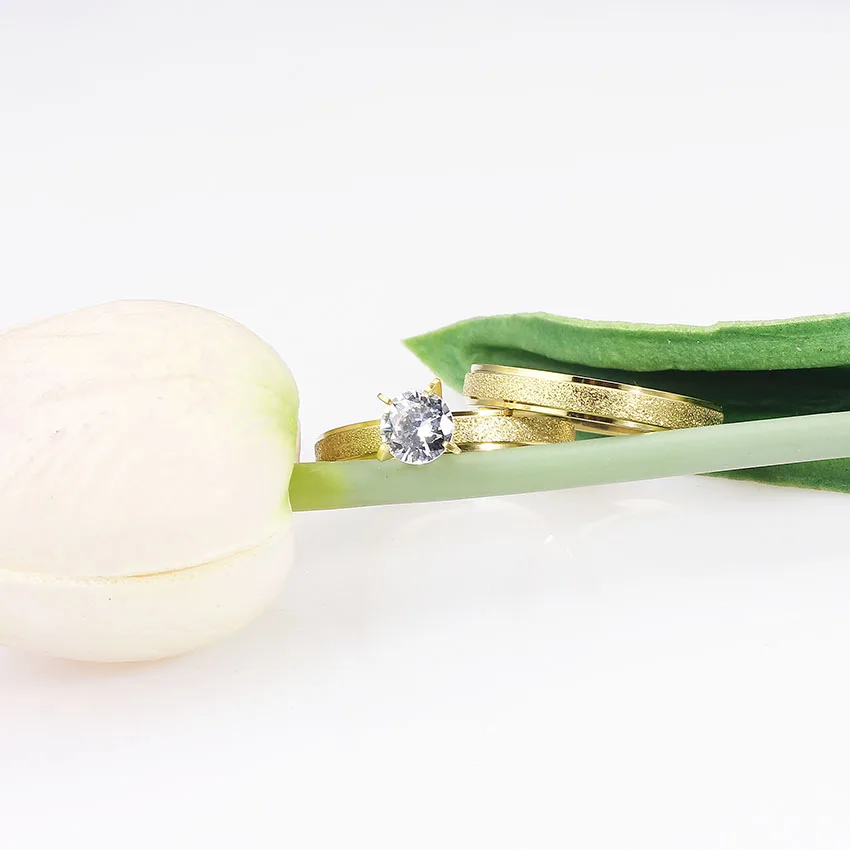 QianBei 1Pair Men Women Stainless Steel Couple Rings Super Valentine\'s Day Rings Jewelry New