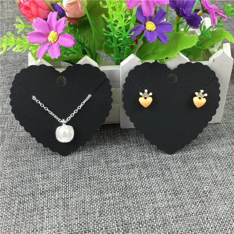 

7.6x7.2cm 24PCS/Lot Craft Paper Heart Design Bracelet Necklace Card For Packing Women`s Jewelry Accessories Hand Chains Pendant