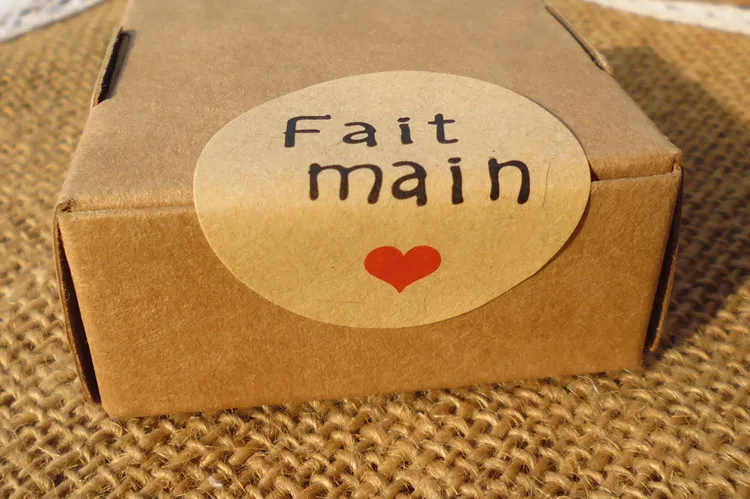 120Pcs French Hand made "Fait Main" Handmade Cake Packaging Sealing Label Kraft Sticker Baking DIY Gift Box Round Stickers M1203