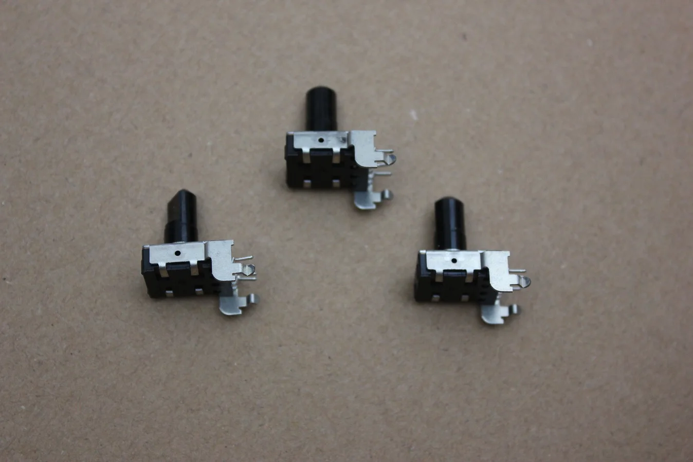 FOR Yamaha PSR 530 540 550 640 740 S550 S650 Original Pitch Bend Wheel Slider Potentiometer 1 piece