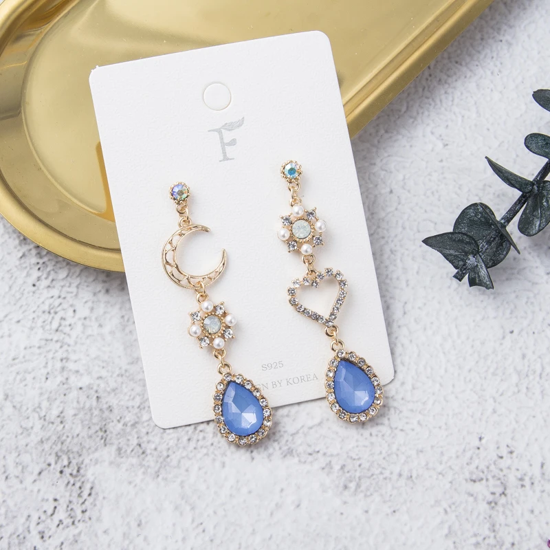 2019 New Sweet Asymmetry Shiny Rhinestone Love Heart Moon Drop Earrings for Women Long Blue Crystal Tassel Dangle Jewelry 6A2032