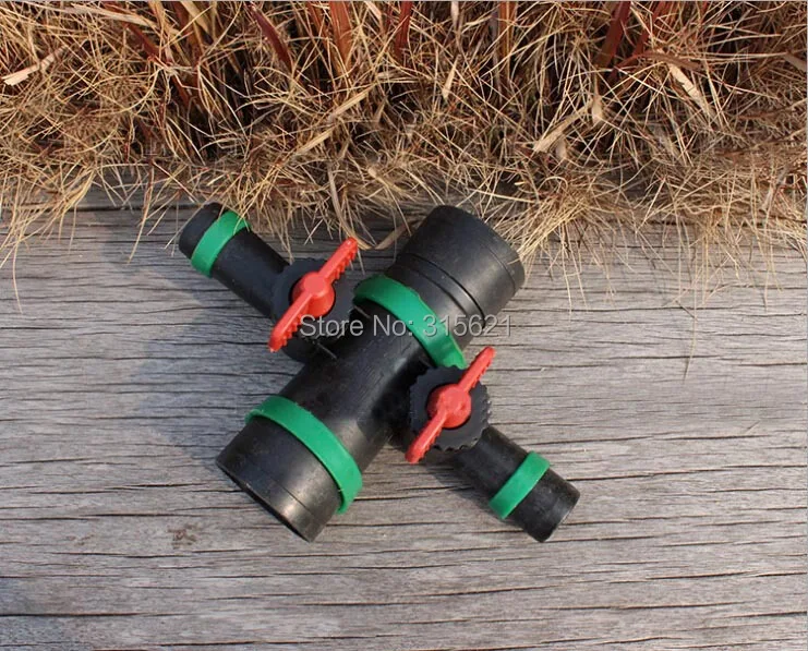 

2pcs 2 inch to 1 inch Drip Tap Cross Connector Agricultural Irrigation Water Conveyance Drip Irrigation Belt Valve Connector