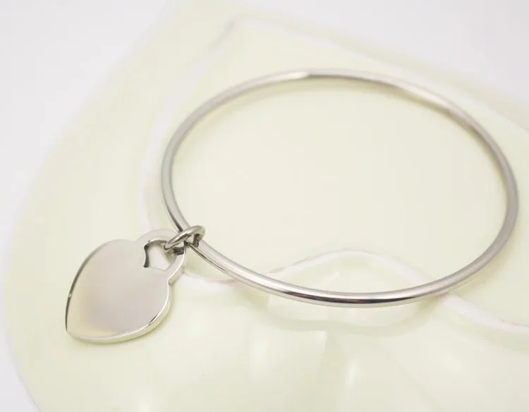 Silver color Heart Charm Bracelet Women Stainless Steel Wire Bangle Bracelet Charm Jewelry High Quality