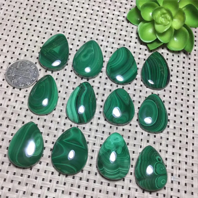 Real Natural Polishing Green Malachite Raw Quartz Stone Pendant For Necklace 1pcs