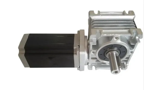 

NMRV30 Worm Gearbox Ratio 10:1 + NEMA23 3NM stepper motor L=112mm 4.2A