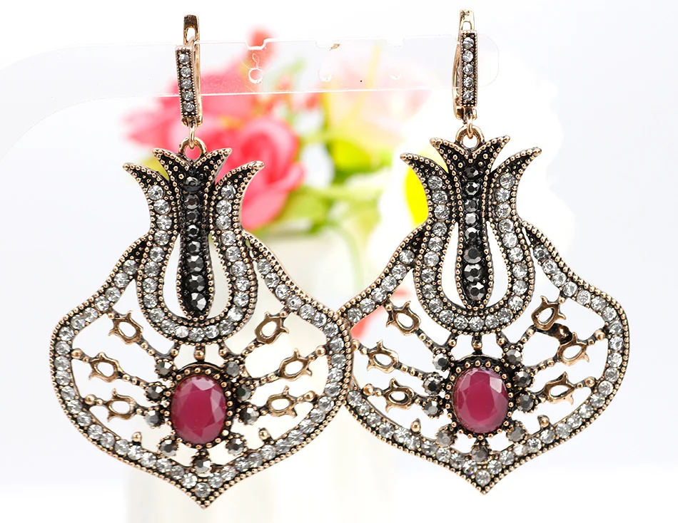 SUNSPICEMS Maroc Vintage Long Drop Earring For Women Ethnic Wedding Jewelry Turkish Antique Gold Color Rhinestone Drop Earring