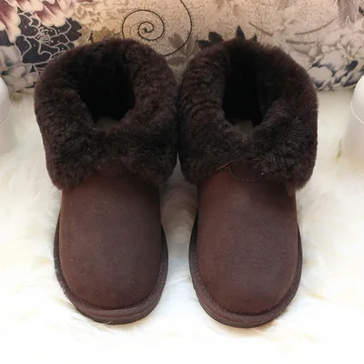 The latest high-quality winter sheepskin and wool integrated low-barrel snowfield boots in Europe in 2019