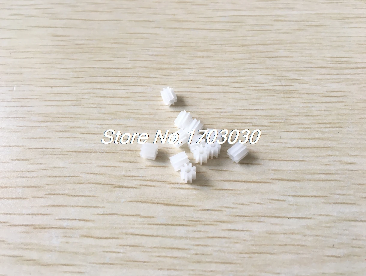 10 Pcs White Plastic 8 Teeth 2mm Shaft Dia DIY RC Toy Model Gears