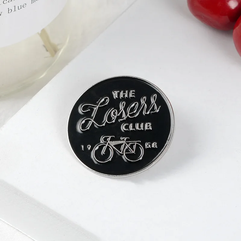 Round Badge Spaghetti monster Reading Dog castle Skull cup Hugging woman WASD Keyboard box Skull Mermaid Phrase Badge Brooch