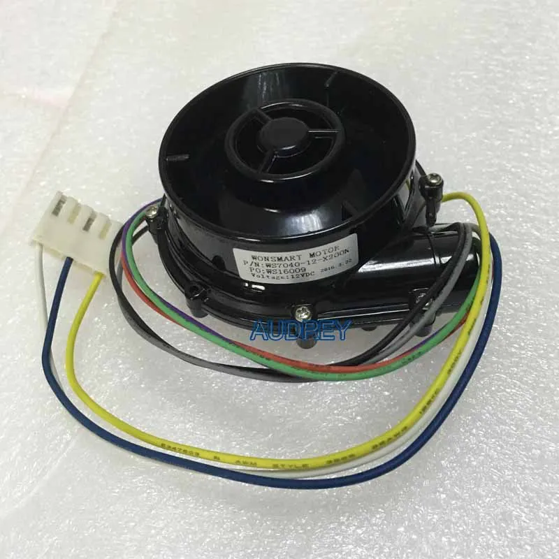 

WS7040-12-X200 70*40mm12V High Speed Micro Brushless DC Fan Excellent Performance 12V Small DC Blower with 17m3/h 5Kpa Pressure