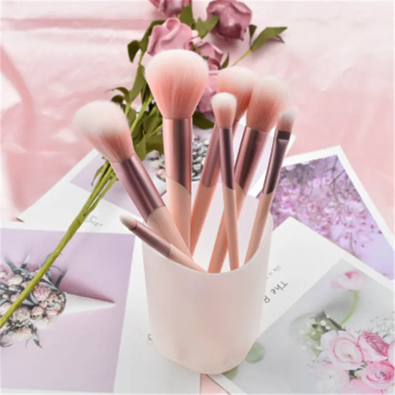 7pcs Makeup Brushes Set Rose Gold Handle Foundation Powder Blush Eye Shadow Lip Brushes Face Beauty Makeup Tools Kit with Case