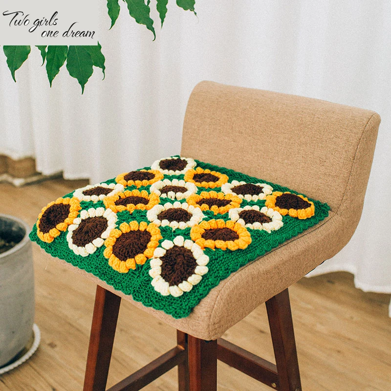 Hand Crochet hook lace sunflower pillowcase  Cushion DIY Table Mat sunflower pillowcase hollowed green shooting props 40*40CM