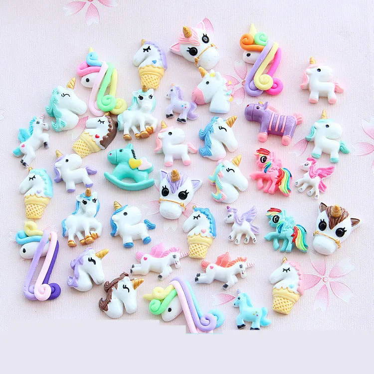 8pcs/lot Mini DIY Resin Unicorn Filler Clear Slime Accessories Supply For Kids Unicorn Doll Figure Model Toy Decoration