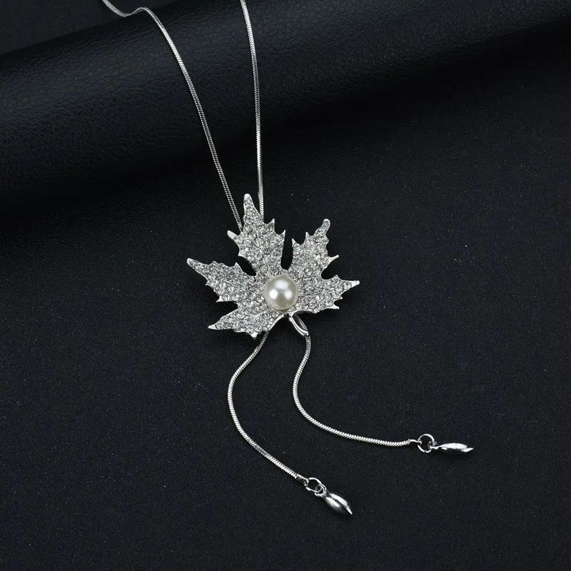 Long Necklaces Sweater Chain Fashion Fine Metal Chain Crystal Rhinestone Flower Leaves Pendant Necklace Pearl Jewelry