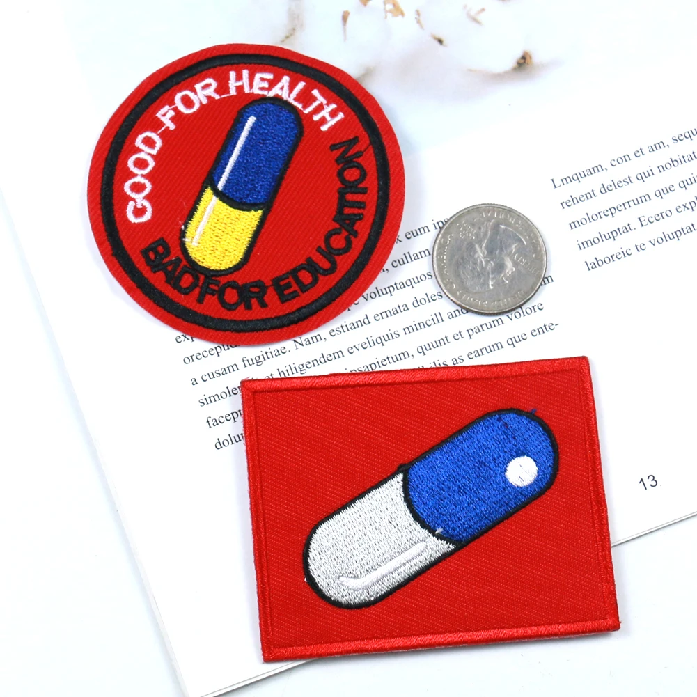 New Akira Pill Patch Capsule Gang Manga Anime Japanese High quality Cartoon Embroidery Iron on Patches for Clothing Embellished