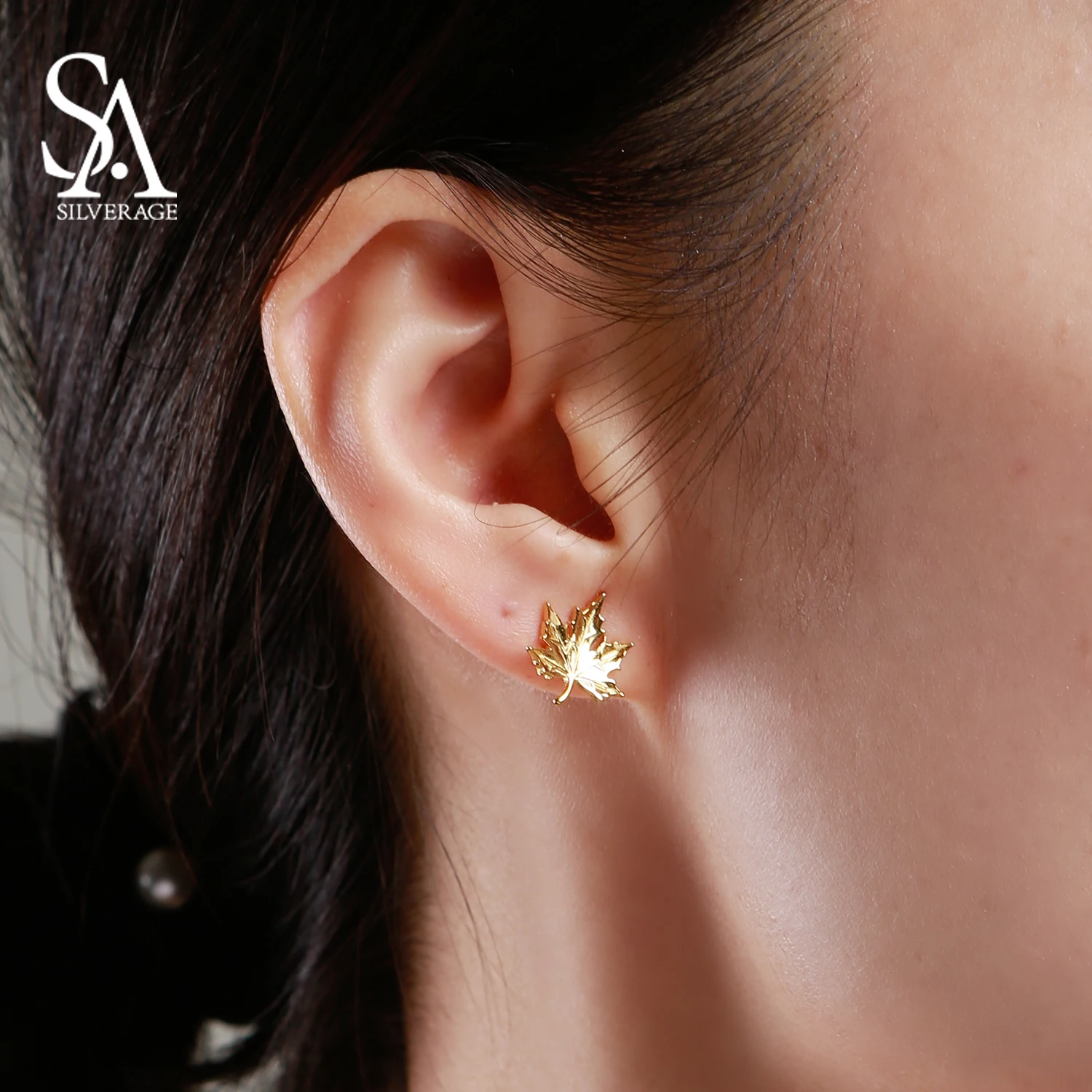 SA SILVERAGE 925 Sterling Silver Yellow Gold Color Maple Leaf Stud Earrings Woman 925 Silver Gold Zirconia Asymmetry Earrings