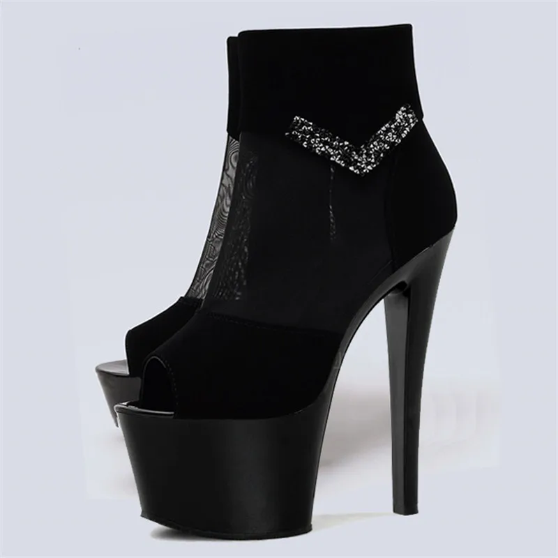 

The new spring and summer 17cm high heels and stage shows transparent pinstripe single shoes fashion big yards