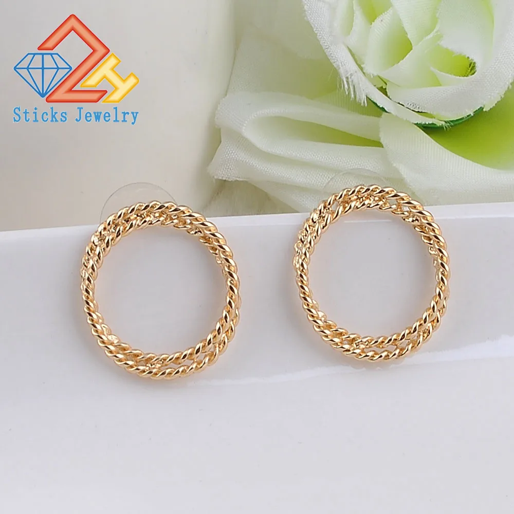 Fashion Quality Twist Ring Alloy Earring Exquisite Girls Retro Metal Earrings Jewelry Wholesale