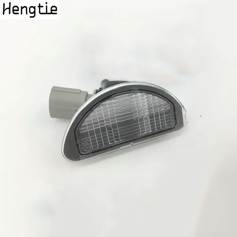 Original car accessories Hengtie License Plate Lights for BYD F0 rear registration plate lamps