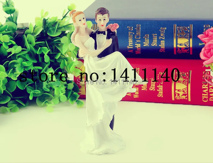 love each other  Bride and Groom sweet  Couple Wedding Cake Topper Decoration  in Event & Party supplies