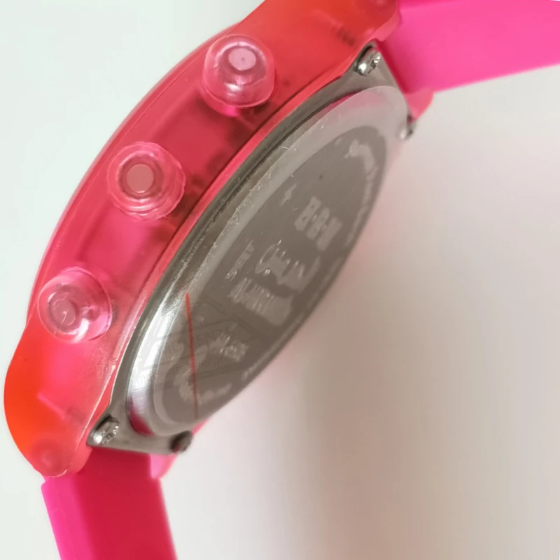 무슬림 스포츠 시계, 네온 컬러, Qibla 방향, 기도 알람 및 알-Harameen Fajr Time 소녀 아잔 시계