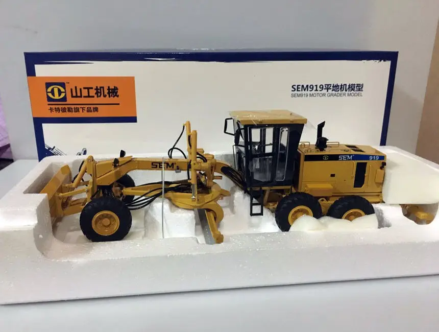 Collectible Diecast Model Replica 1:35 Scale Cat SG SEM919 Motor Grader Vehicles Engineering Machinery Alloy Model Gift