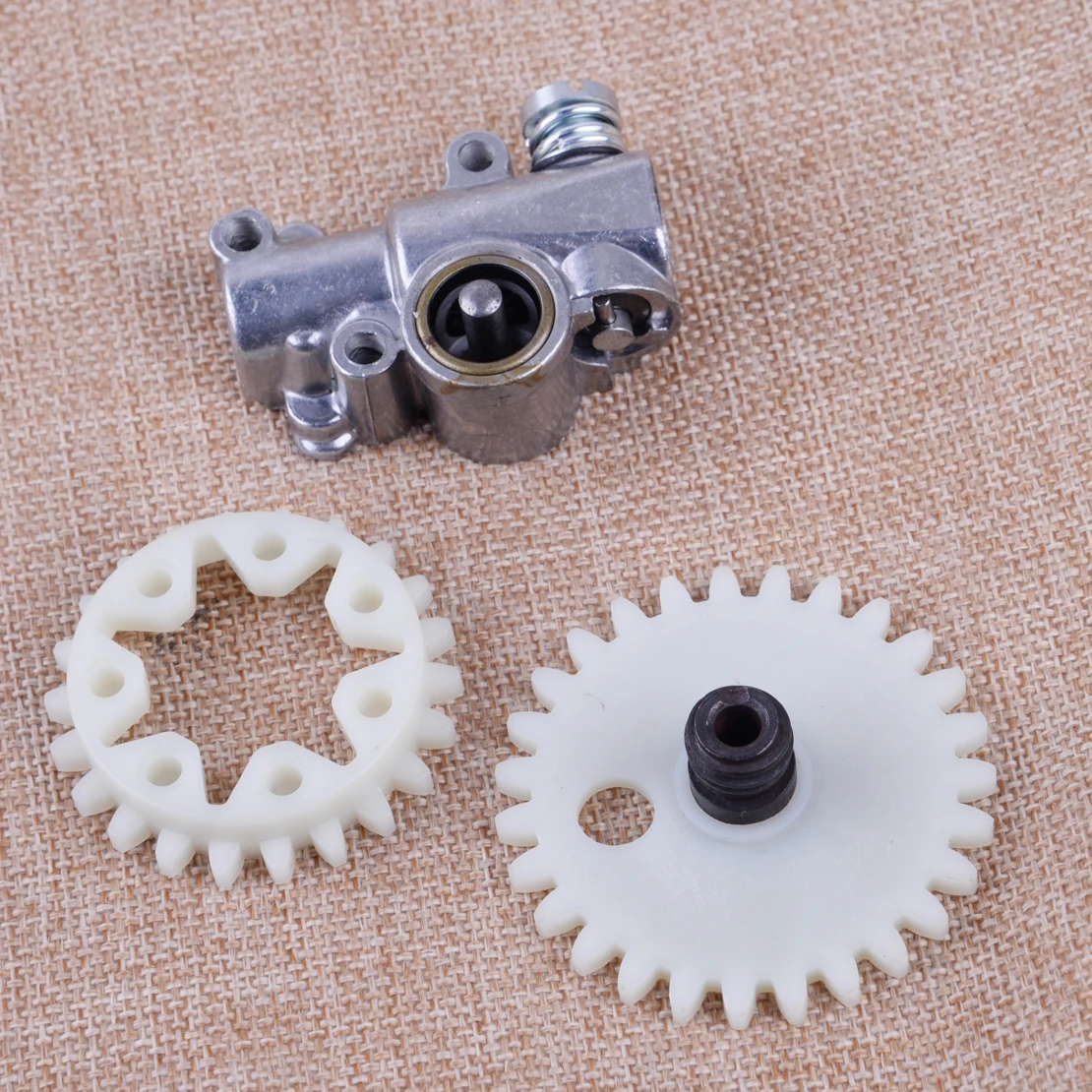 

LETAOSK New Chain Oil Pump Spur Gear Wheel fit for Stihl 038 048 MS380 MS381 Chainsaw 1119 640 3200