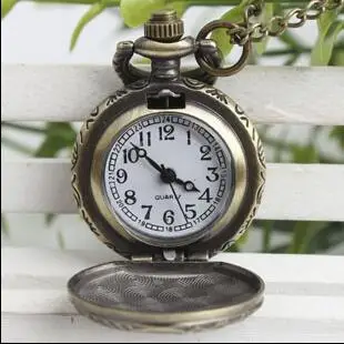 New Bronze antiques train pattern Modern hours pendant Necklace pocket watches gift