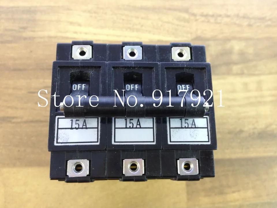 [ZOB] Japan IZUMI N3100 circuit breaker 15A3P 250VAC genuine original equipment