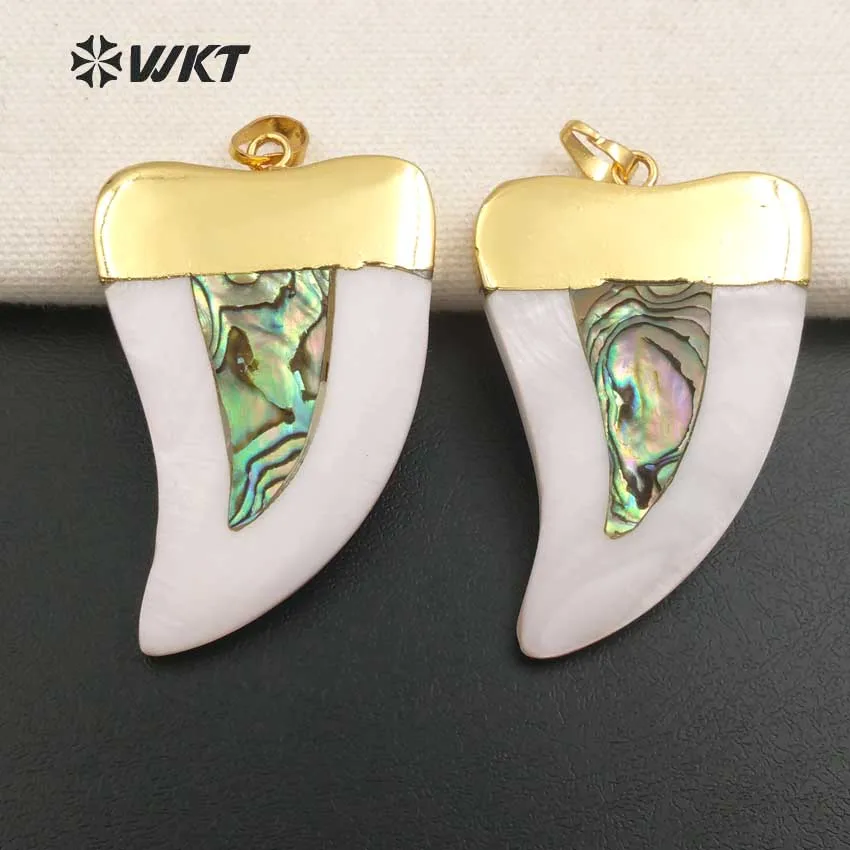 WT- P666 Stylish jewelry charm  natural shell horn pendant  gorgerous shell horn pendant  with gold color on top