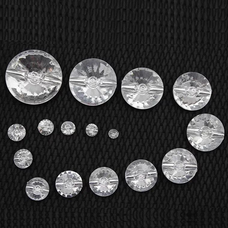 100pcs 10/12/15/18mm acryl Szállodai küldönc 2 holes Utánzat Kristálytiszta Gyémánt gomb Öltözés kiegészítők cipők Köntös Ing Lenfonoda DIY