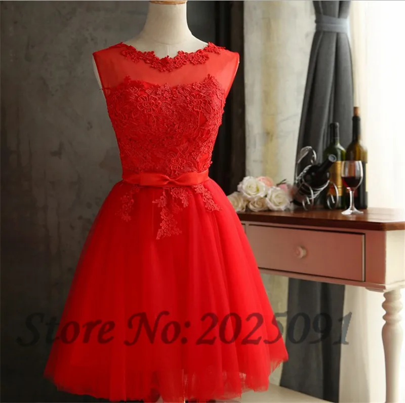 New Silver Short Bridesmaid Dress Tulle Lace Appliques Knee-Length Sleeveless Short Prom Dress Wedding Party Gown Dresses