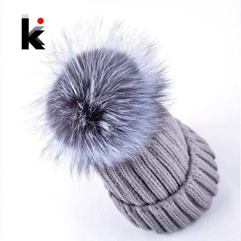 2018 Fashion winter cap female beanies fox fur big ball knitted hat bonnet hats for woman skullies