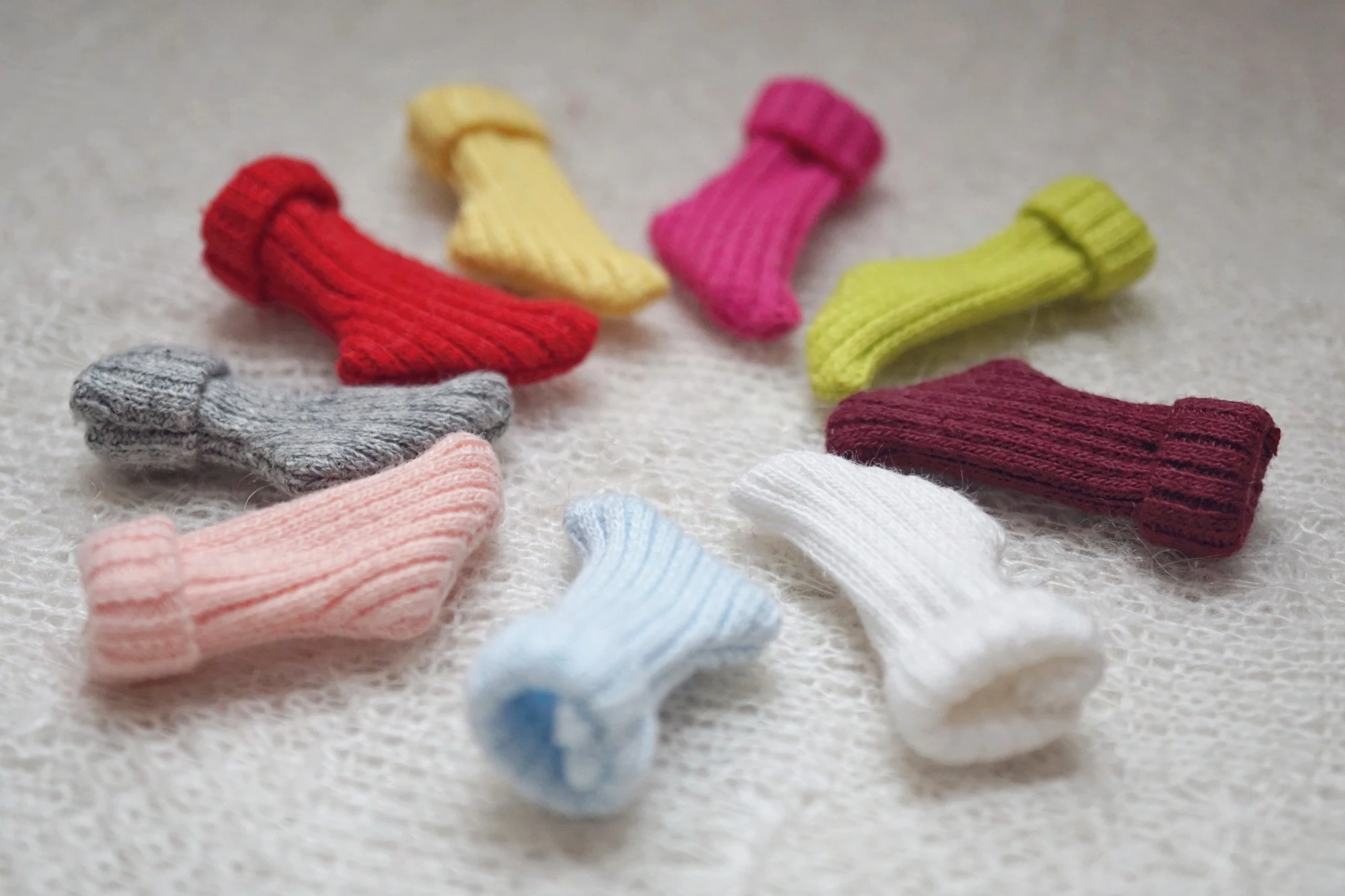 

6Pair/lot doll’s Candy Colors Socks Cute Thread Socks for Blyth,Azone, barbis, Pullip 1/6 Dolls Socks Clothes for dolls