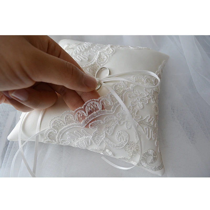 Wedding Ring Pillow Bridal Ceremony Pocket Cushion Lace Rings Anel Travesseiro Party Decoration Supplies Valentine'S Gift