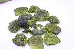 5-6g/ lot  Natural moldavite pendant moldavite nunatak energy stone dream apotropaic