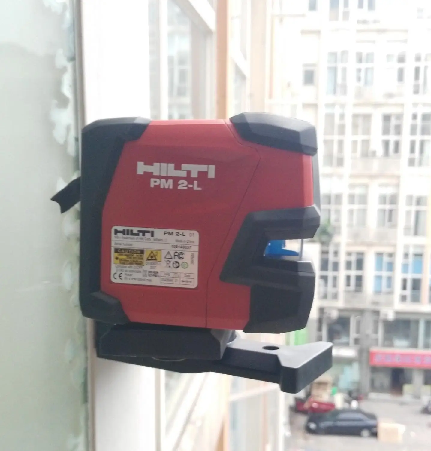 Laser Level PM 2-L Line Laser With Magnetic Shaped L-Shaped Bracket