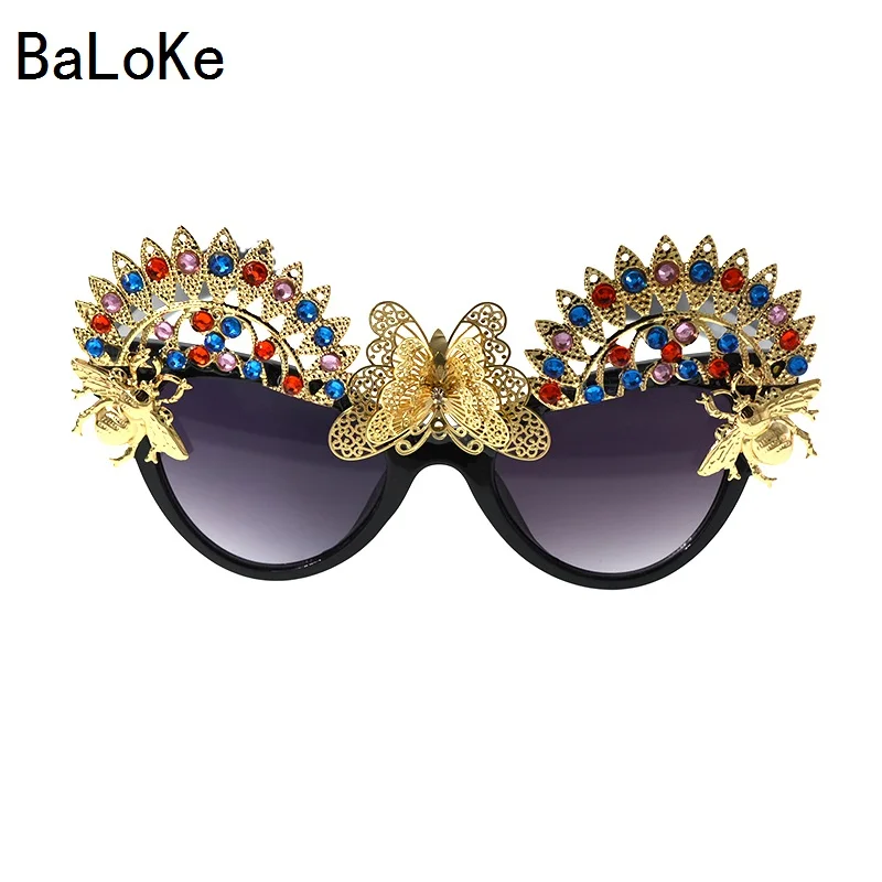 

New Brand Baroque Retro Cat Eye Flowers White Sunglasses Cool Women Crystal Sun Beach Crystal Rhinestone Sunglasses Gifts