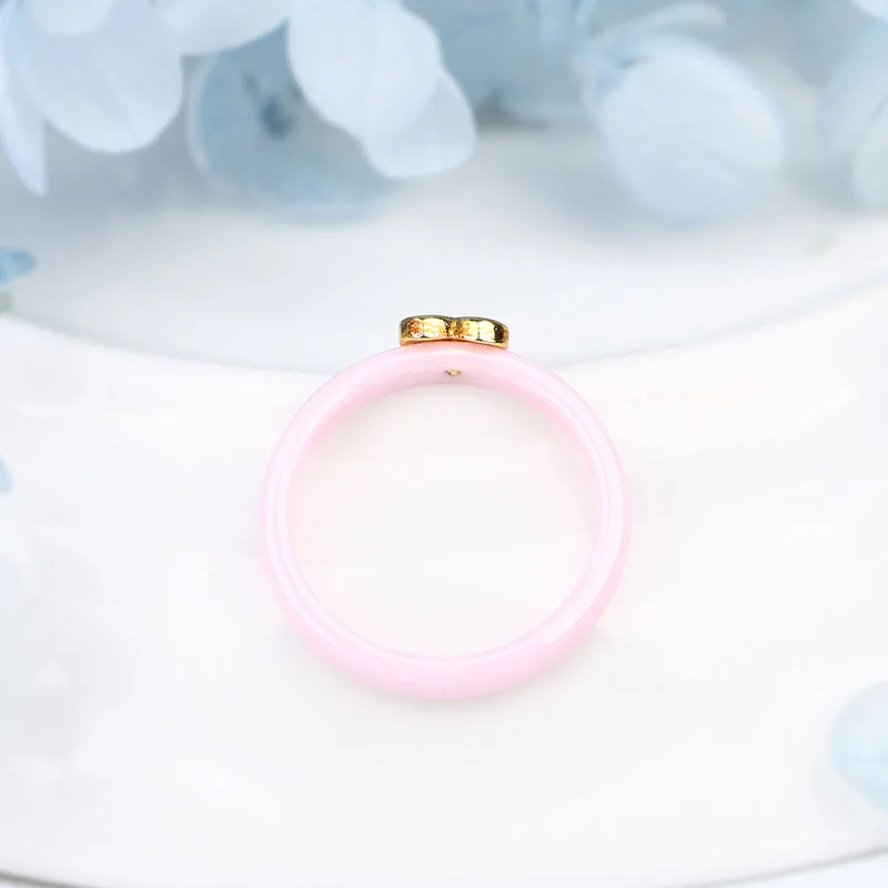 Healthy Pink Ceramic Rings With Lovely Gold Heart CZ Crystal 3mm Width Smooth Ceramic Rings anillos mujer Women Jewelry Hot Sale