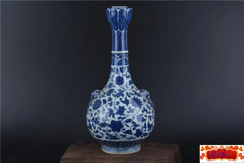 

antique QingDynasty porcelain vase,white and blue,Lotus mouth,Hand drawn,Decoration,collection &Adornment