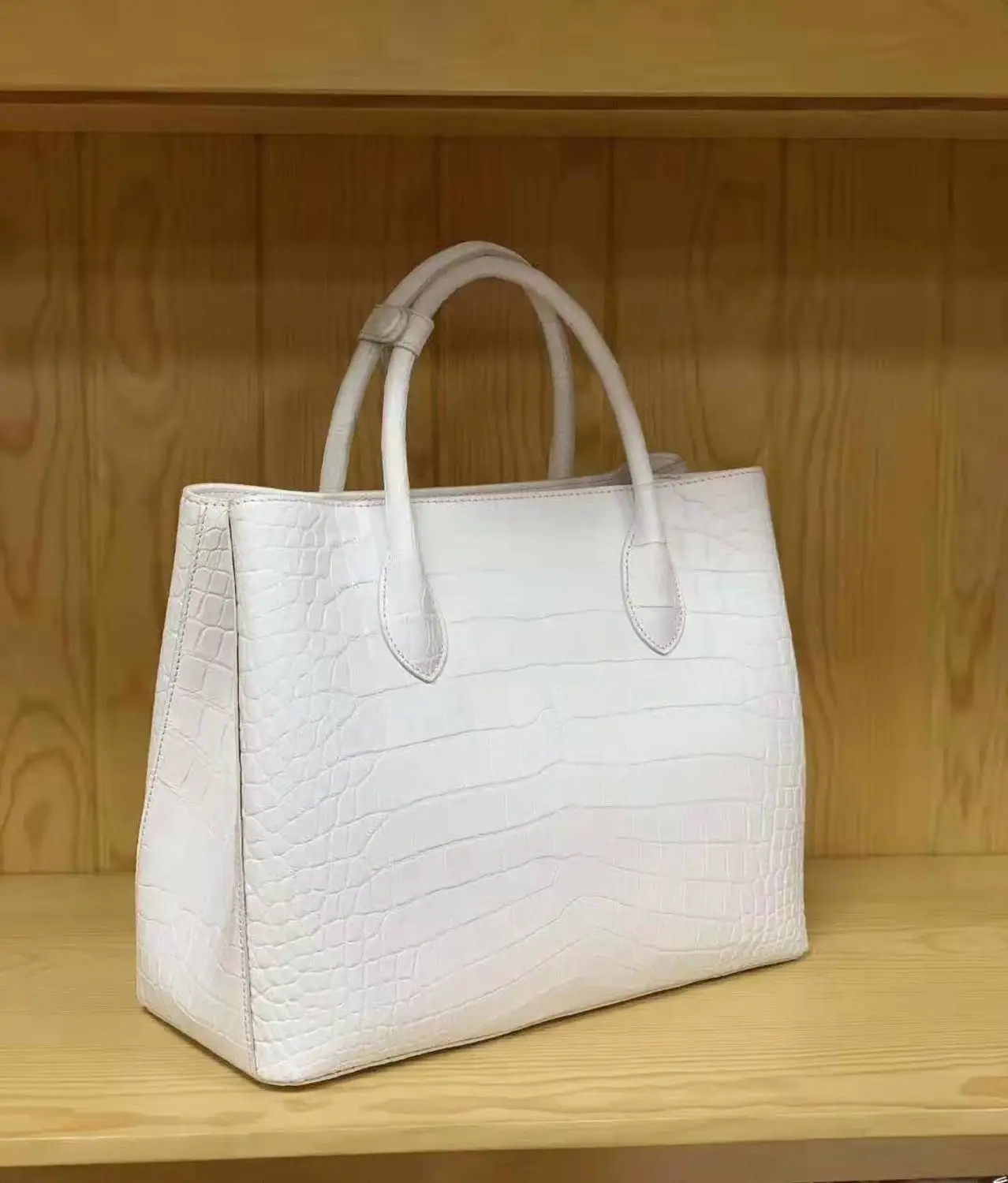 100% genuine crocodile skin  leather women tote handbag matt belly crocodile skin pink beige color stock with cow lining